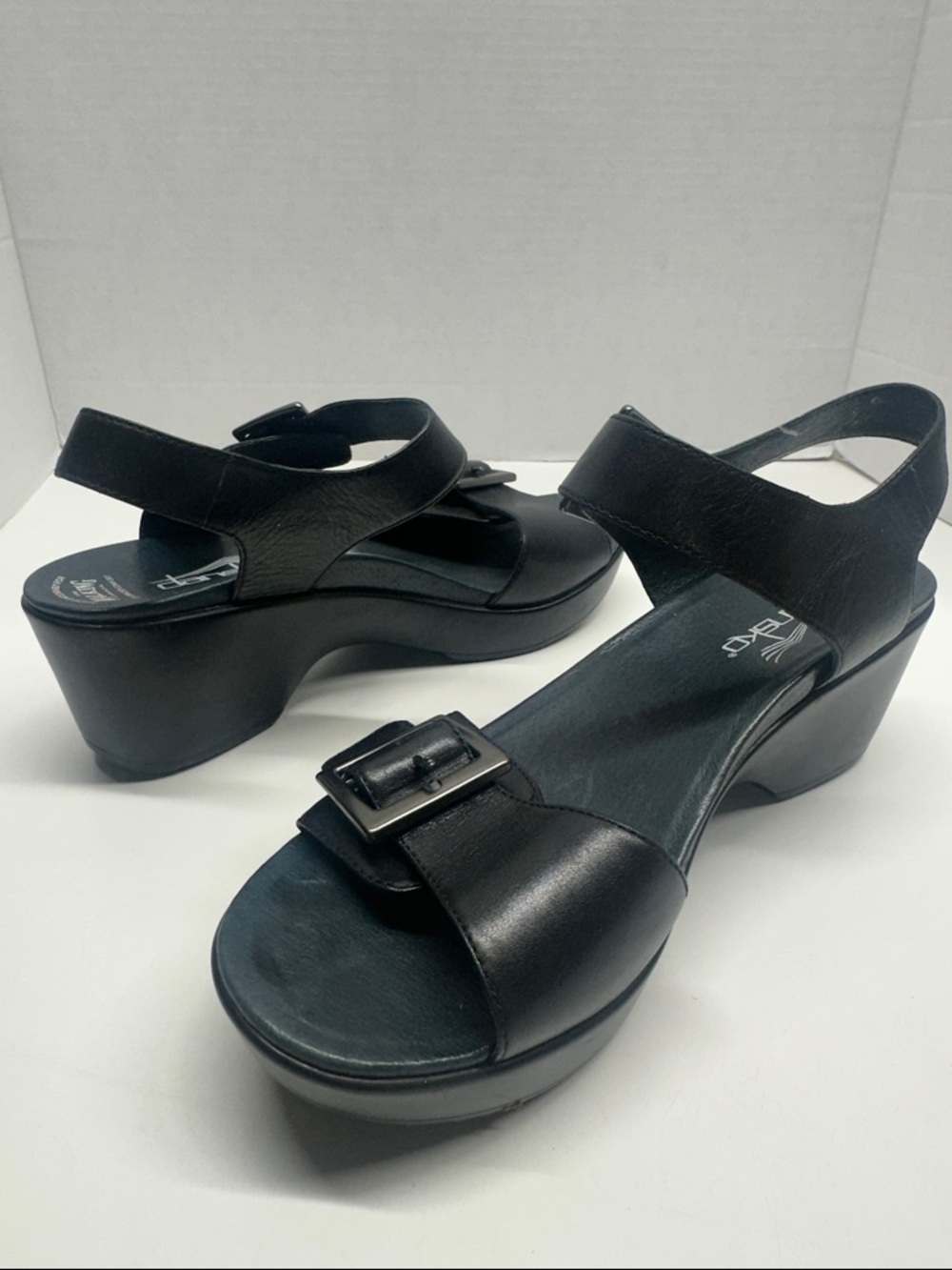 Dansko x The Walking Company Jen Sandals Shoes Open Toe Black Women’s Size 12 - Picture 1 of 9